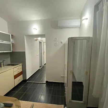 Sandra Apartment *