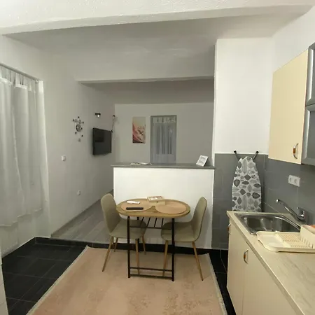 Sandra Apartment