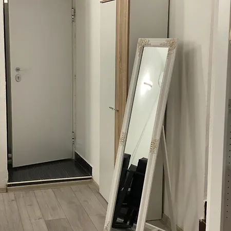شقة Sandra